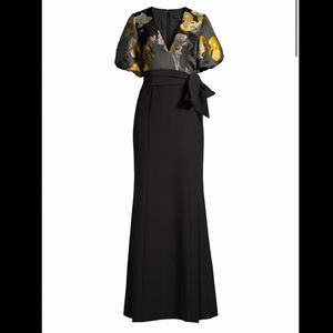Aidan Mattox
V-Neck Puff-Sleeve Gown